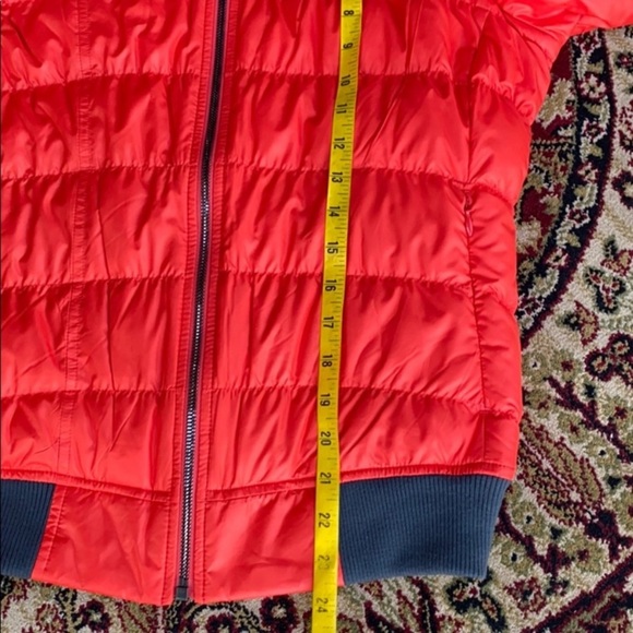 Athleta Utility Quilted Bright Puffer Jacket Red Small - Picture 7 of 7